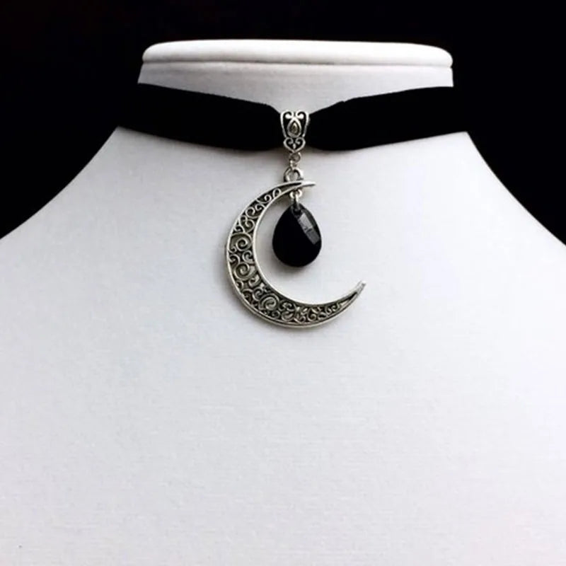 Moon Gothic Chains O Ring Choker Gothic  Moon Necklace, Moon Choker